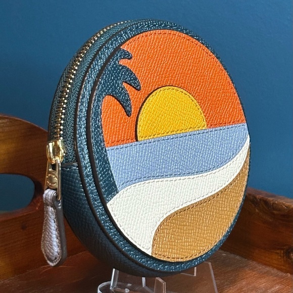 Coach Beach Postcard Circle Coin Purse C4220 - Picture 4 of 14